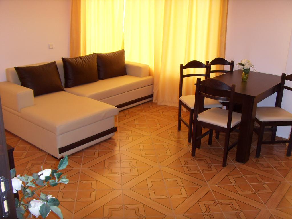 Saint Elena Apartcomplex Sunny Beach Exterior foto